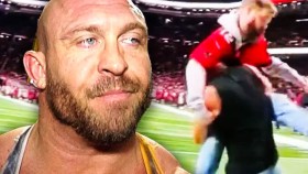 Ryback změnil svůj cíl a po CM Punkvi se rozhodl provokovat Goldberga