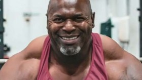 Bývalý wrestler WWE Ezekiel Jackson naznačil, že se po 9 letech vrátí do ringu