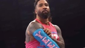 Jey Uso převedl na WWE Live Eventu ikonický finisher The Rocka