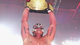 Rey Mysterio prozradil důvod, proč jeho vládnutí s WH titulem netrvalo delší dobu