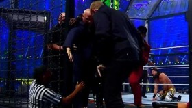 SPOILER: Info o „zranění” TOP hvězdy WWE na placené akci Elimination Chamber