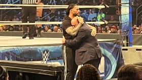 Zajímavý moment po skončení vysílání včerejšího SmackDownu