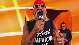 Hulk Hogan byl během debutové show RAW na Netflixu silně vybučen