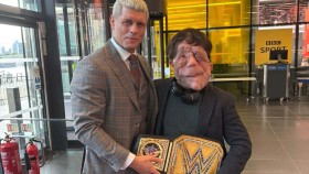 Cody Rhodes se nečekaně setkal s hercem Adamem Pearsonem