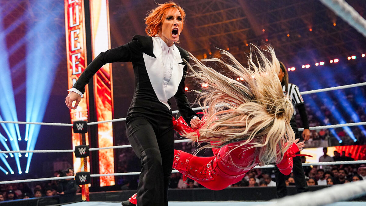 Becky Lynch vs. Liv Morgan