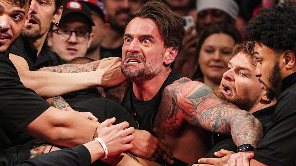 CM Punk již není inzerován pro dvě WWE TV shows na evropském turné