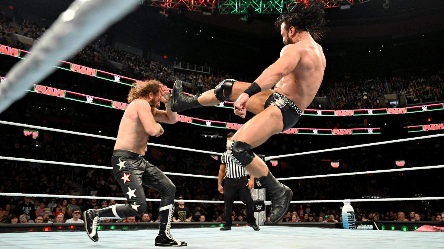 Videa (videos) - WWE RAW